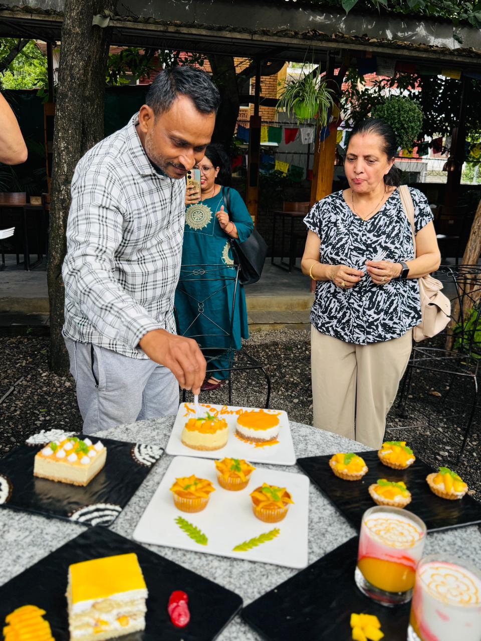 Diverse Mango Varieties